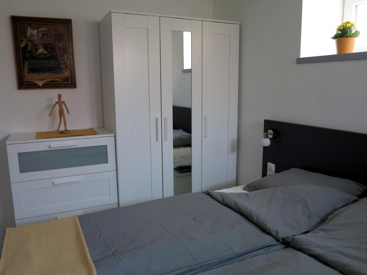 Muveszhaz Apartman Балатонфюред Экстерьер фото